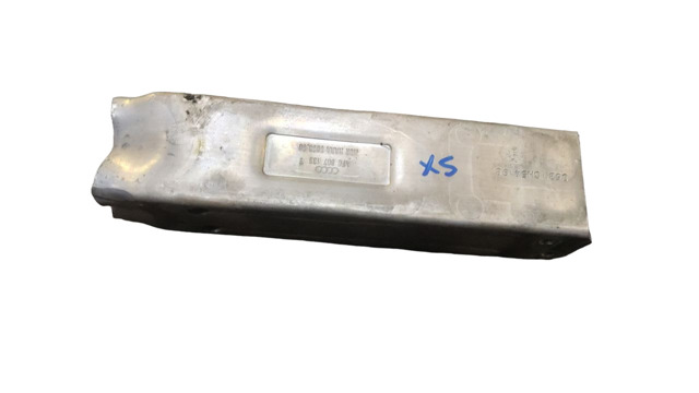 Кронштейн усилителя переднего бампера 4F0807133 VAG
