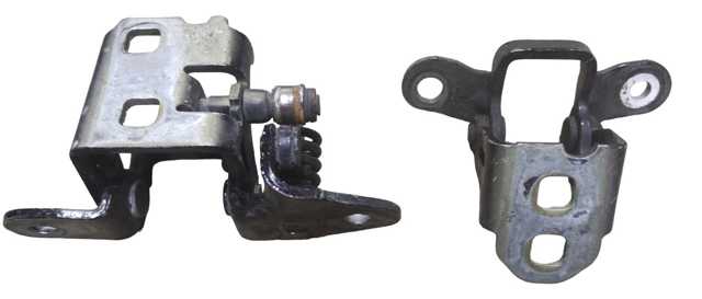 Петля водительской двери 5074257AB CHRYSLER