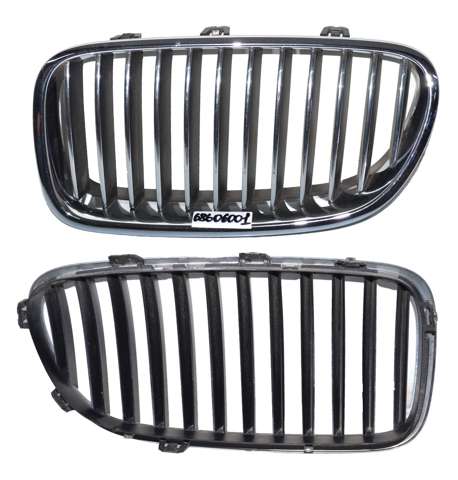 Решетка радиатора левая 51137203649 BMW