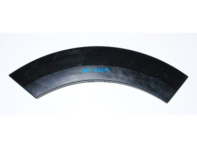 Молдинг арки колеса заднего, правый 51779801886 BMW