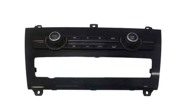 Блок управления печкой 64116825512 BMW