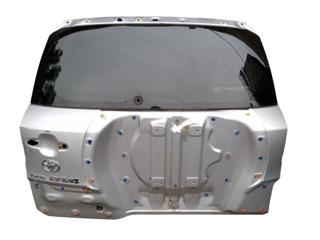 Задняя дверь Toyota RAV4 III