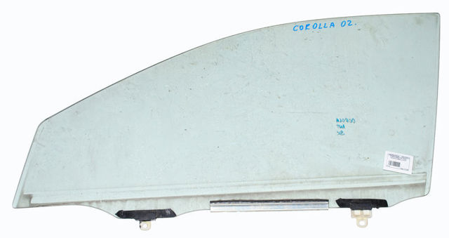 Стекло водительской двери 6810202120 TOYOTA