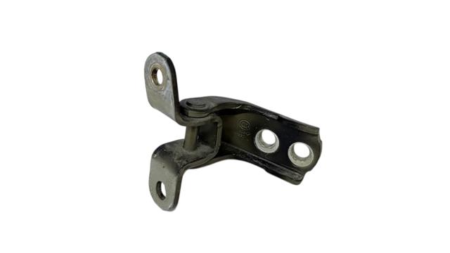 Завеса двери передней правой 6871002020 TOYOTA