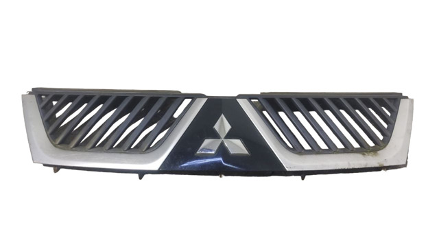 Решетка Mitsubishi Outlander 2 40