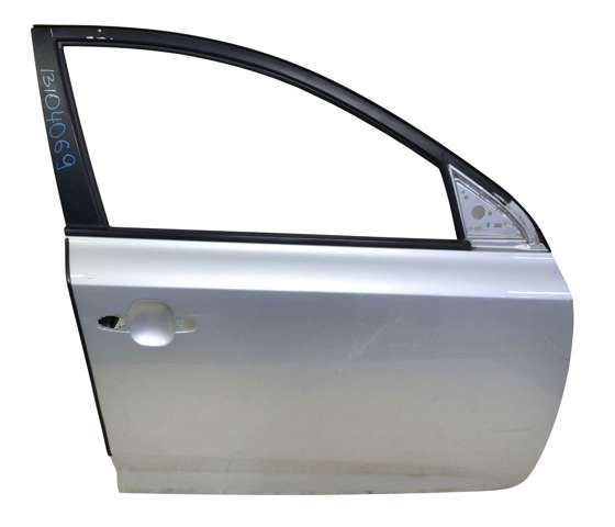 Пассажирская передняя дверь 760041H000 HYUNDAI