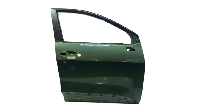 Пассажирская передняя дверь 76004R2000 HYUNDAI