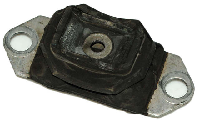 Левая подушка двигателя 8200014932 RENAULT