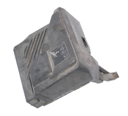 Блок предохранителей и реле 8200356340 RENAULT