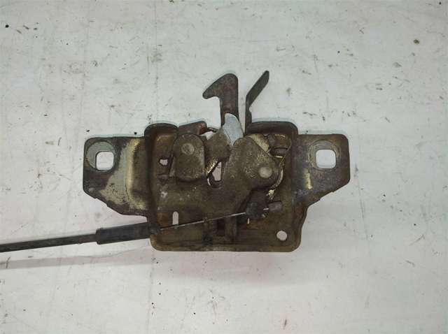 Замок крышки капота 8200497783 RENAULT