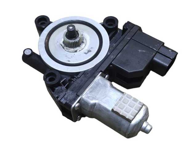 Мотор стеклоподъемника двери передней, левой 82450C1010 HYUNDAI