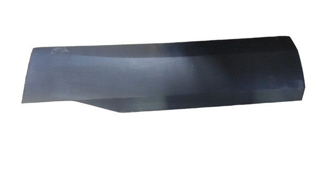 Накладка задней левой двери 828716UA5A NISSAN