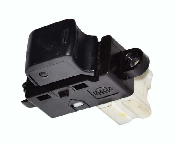Кнопки заднего левого стеклоподъёмника 83071FG110 SUBARU