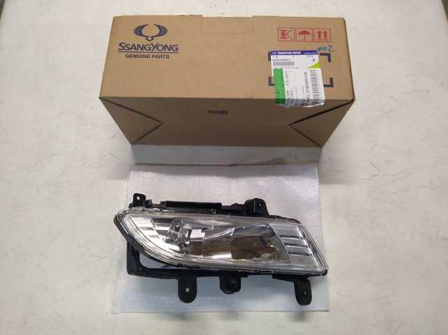 Правая противотуманная фара 8320209051 SSANG YONG