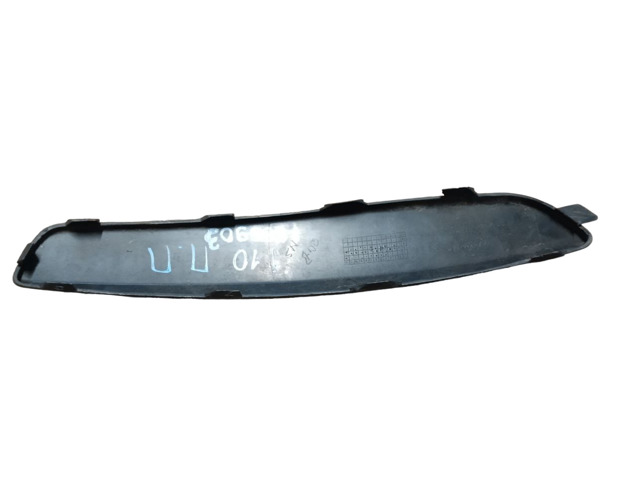 Молдинг бампера переднего правый 865240X000 HYUNDAI