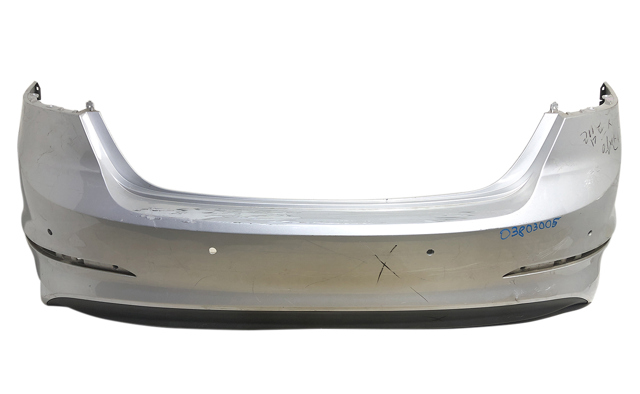Задний бампер 86611F2000 HYUNDAI