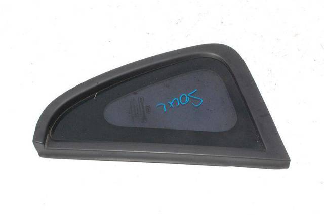 Стекло-форточка двери, задней, правой 878202K000 HYUNDAI