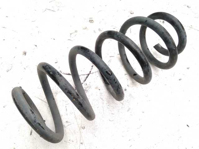 Пружина передней подвески 8R0411105CN VAG