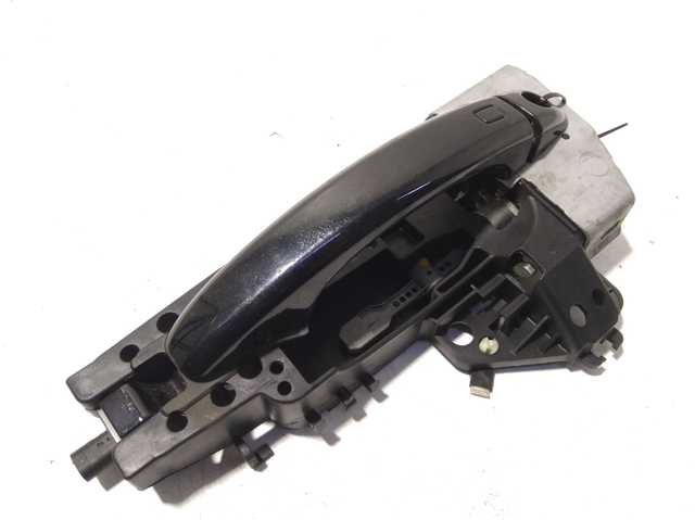 Держатель наружной ручки двери, передней левой 8T1837885B VAG