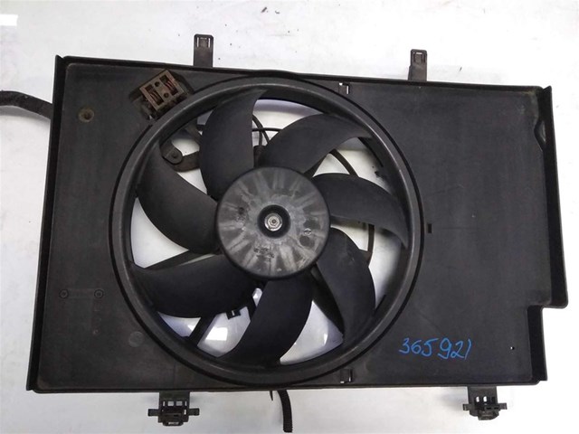 Акция вентилятор основного радіатора d345 7 лопатей 2 піна ford fiesta 09-17 8V518C607EF