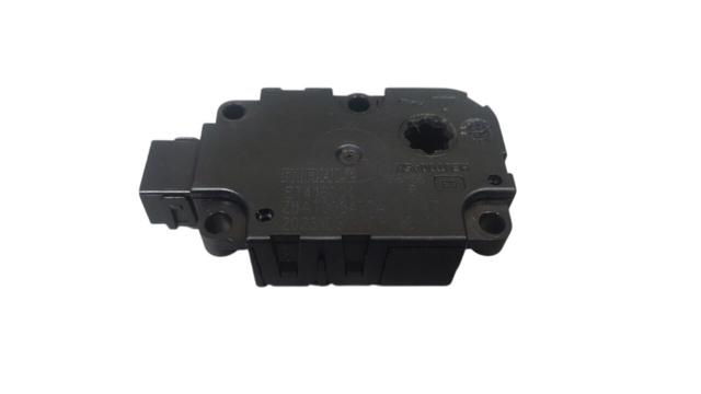 Мотор заслонки рециркуляции воздуха 8W0820511B VAG