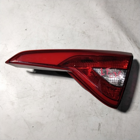 Фара задняя правая внутренняя 92404C1100 HYUNDAI