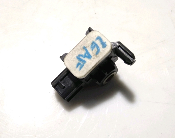Датчик AIRBAG передний 988303JA0A NISSAN