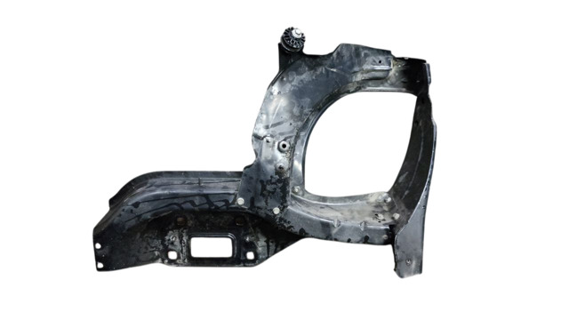 Рамка радиатора правая A1646200291 MERCEDES