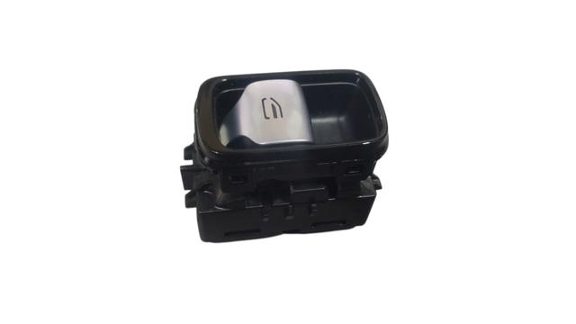 Кнопки переднего правого стекло подъёмника A22390519039051 MERCEDES