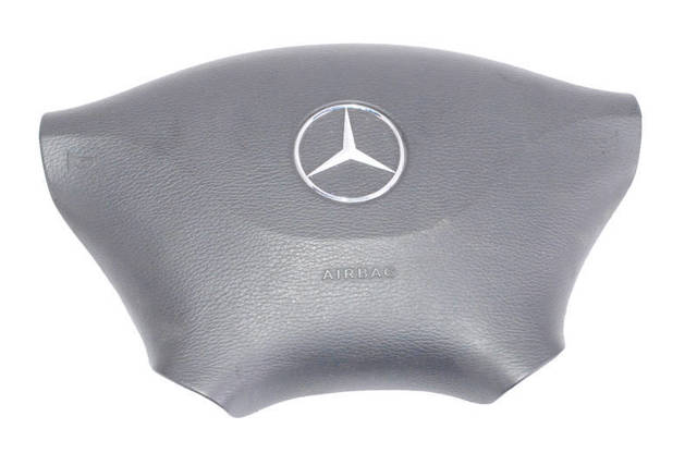 Подушка безопасности водителя A9068601202 MERCEDES