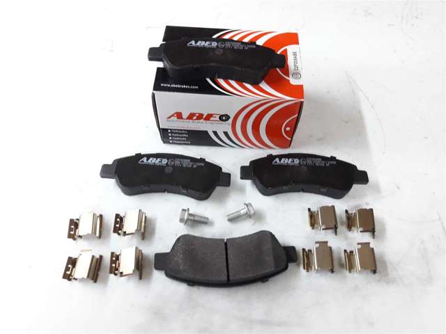 Задние дисковые колодки C2F009ABE ABE