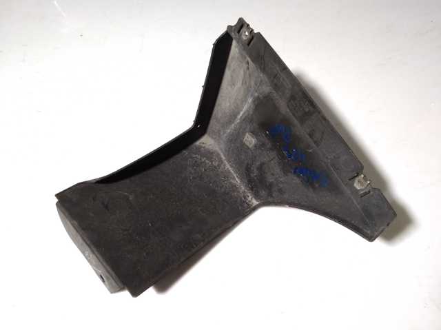 Правое крепление заднего бампера DS7378403B22AE FORD
