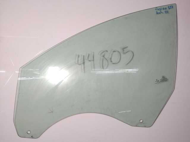 Стекло двери передней левой DS7Z5421411A FORD