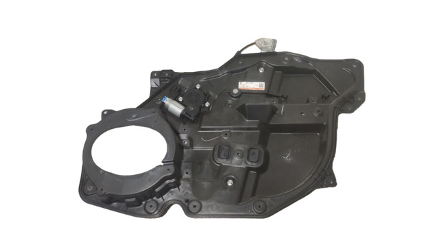 Мотор стеклоподъемника двери передней, правой G22C5858X MAZDA