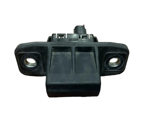 Кнопка привода замка 3/5 двери (ляды)/крышки багажника KB7W624B0 MAZDA