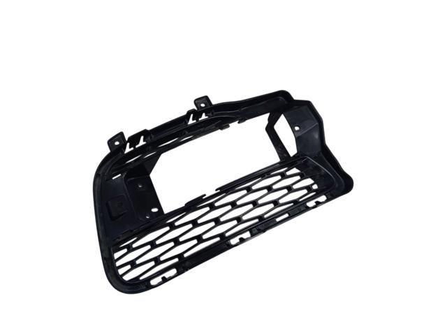 Заглушка под противотуманные фары, левая LR045034 LAND ROVER