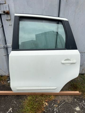 H21019U0M0 NISSAN Дверь задняя левая купить в Львов