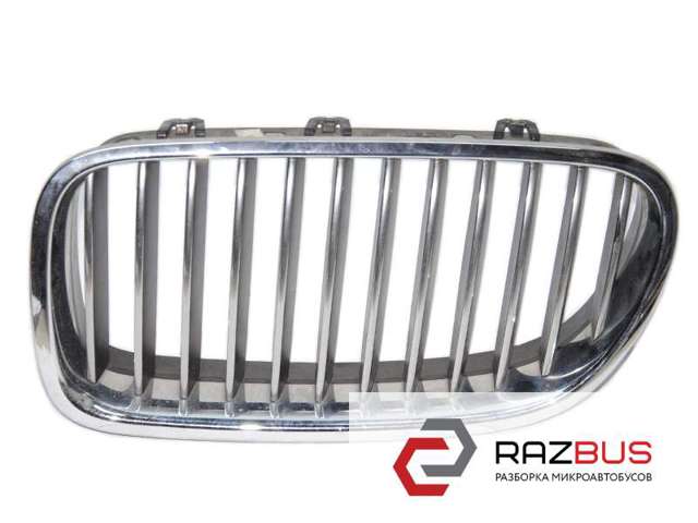 51137261355 BMW Решетка радиатора левая купить в Тернополь