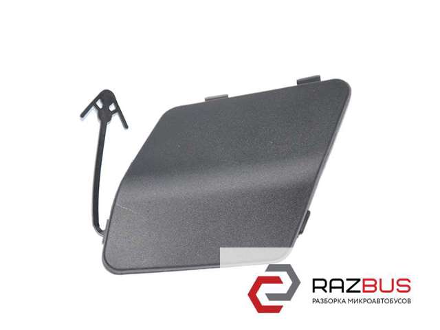 Передняя заглушка бампера буксировочного крюка Renault Master 2