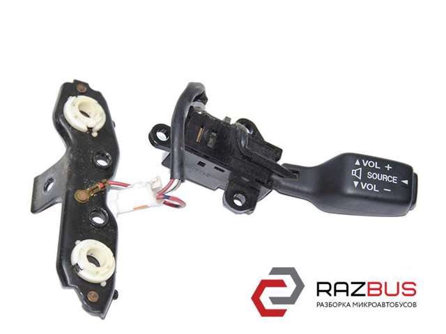 Блок кнопочных переключателей рулевого колеса BJ2B664M0 MAZDA