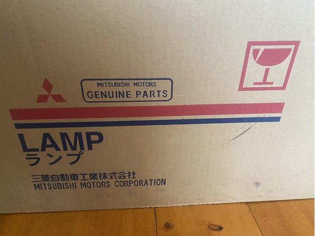 MITSUBISHI MN159574 Левая фара в наличии Днепр