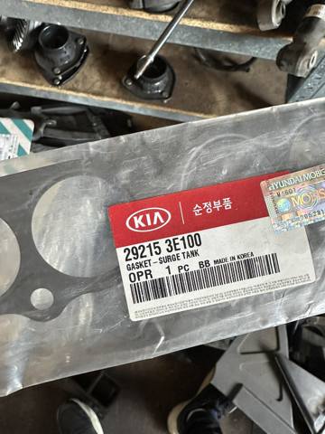 292153E100 HYUNDAI Прокладка впускного коллектора купить в Черновцы