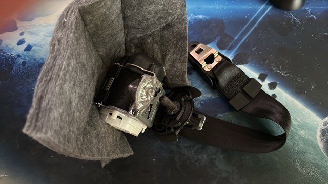 Ремень безопасности задний правый 4M0857812AV04 VAG