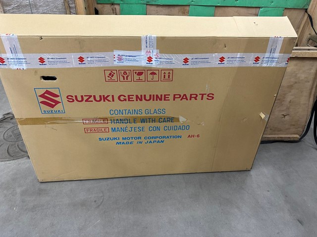 8451065J035PK SUZUKI Лобовое стекло купить в Полтава