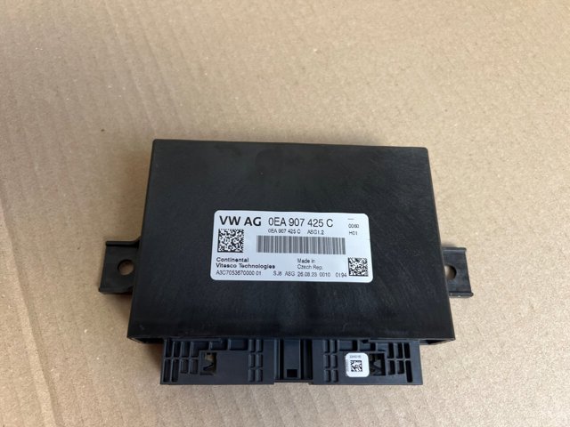 VAG 0EA907425C Блок управления двигателем в наличии Днепр