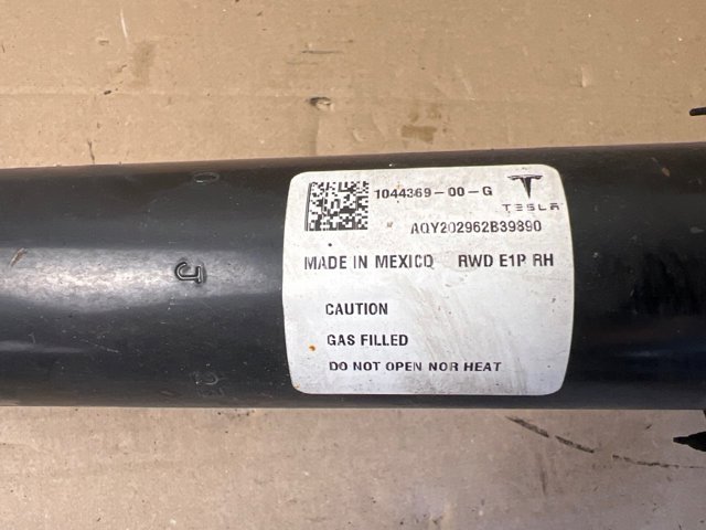 Амортизатор подвески передний правый 104436900G TESLA