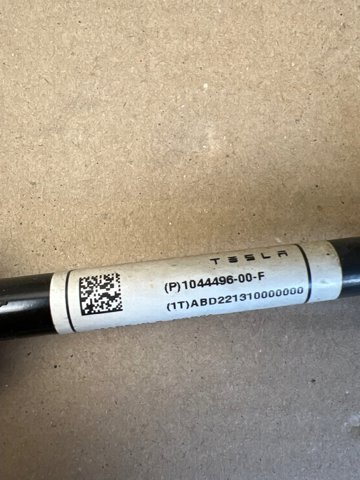 Стойка стабилизатора, заднего, правая 104449600F TESLA