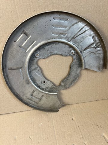 104466500C TESLA Защита тормозного диска заднего левая купить в Черновцы