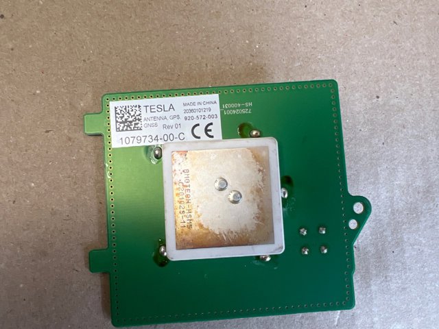 Антенна GSP 107973400C TESLA