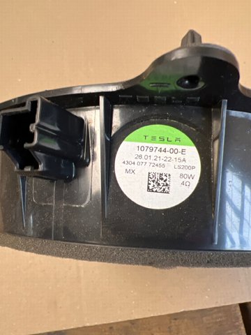 Динамик передний 107974400E TESLA